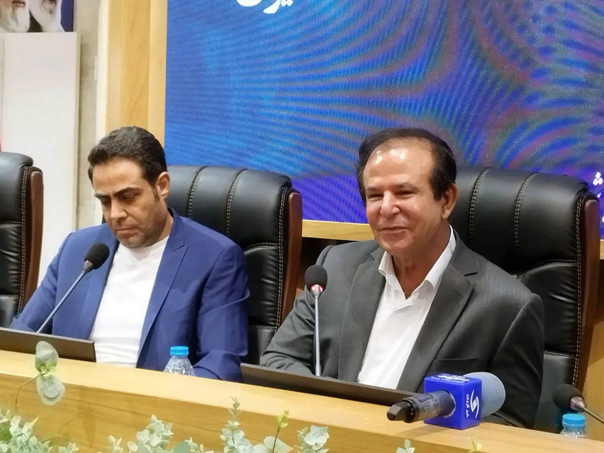 زمین فروش‌نرفته را 70 میلیارد تومان به ما انداختند/ مسئولان استانی با تغییرکاربری زمین به ما کمک کردند