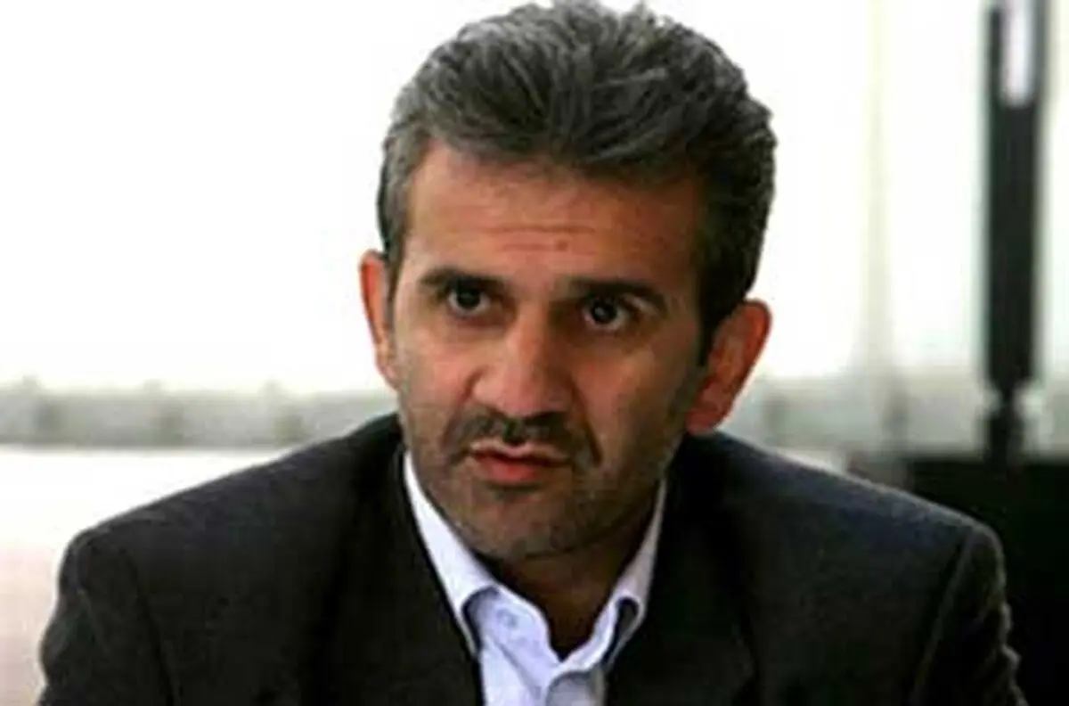 دولت در جهت تسهیل سختی کار مددکاران اجتماعی عمل کند