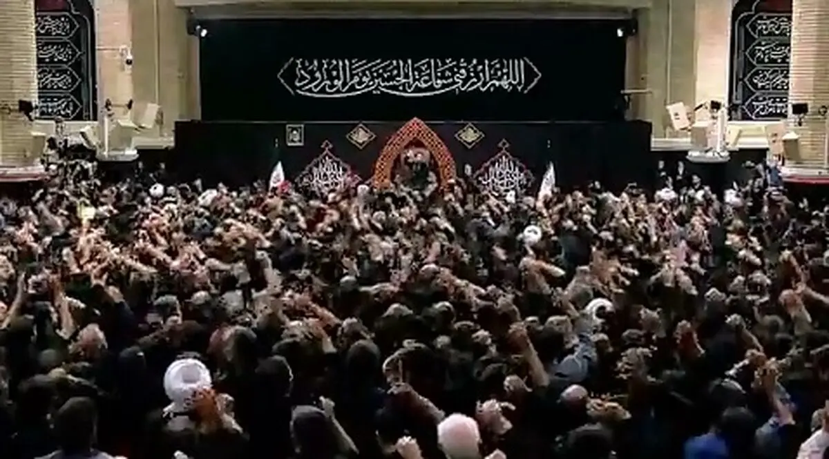 لحظاتی از مداحی میثم مطیعی در حسینیه امام خمینی(ره) + فیلم