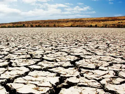 برداشت 70 درصدی از ذخایر آبی ایران در 30 سال گذشته
