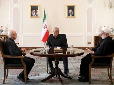 نشست سران قوا به میزبانی رئیس جمهور برگزار شد