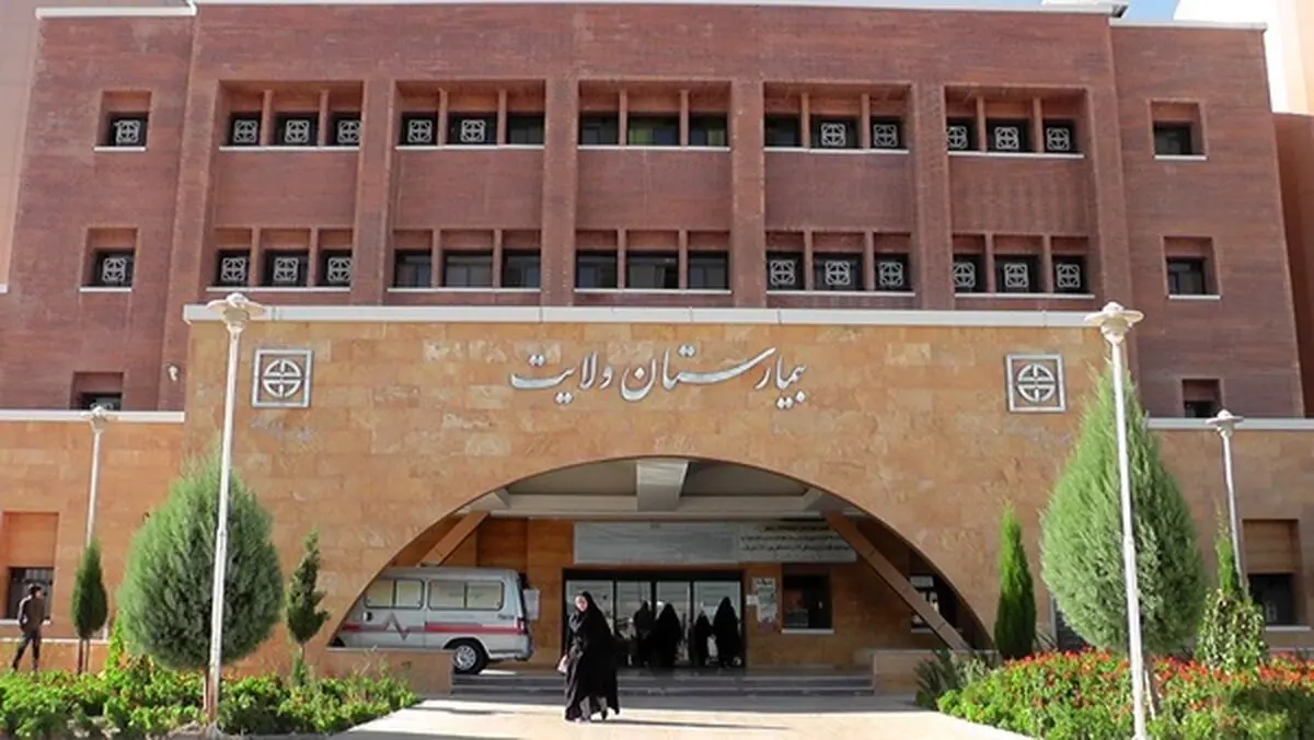 تنها بیمارستان دامغان ظرفیت پذیرش بیمار جدید ندارد/ کمبود کادر درمان چالش پیش روی بیماران کرونایی 