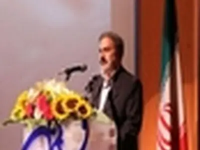 حماسه بیداری ایرانیان در تاریخ معاصر آثاری شایسته‌تر را می‌طلبد