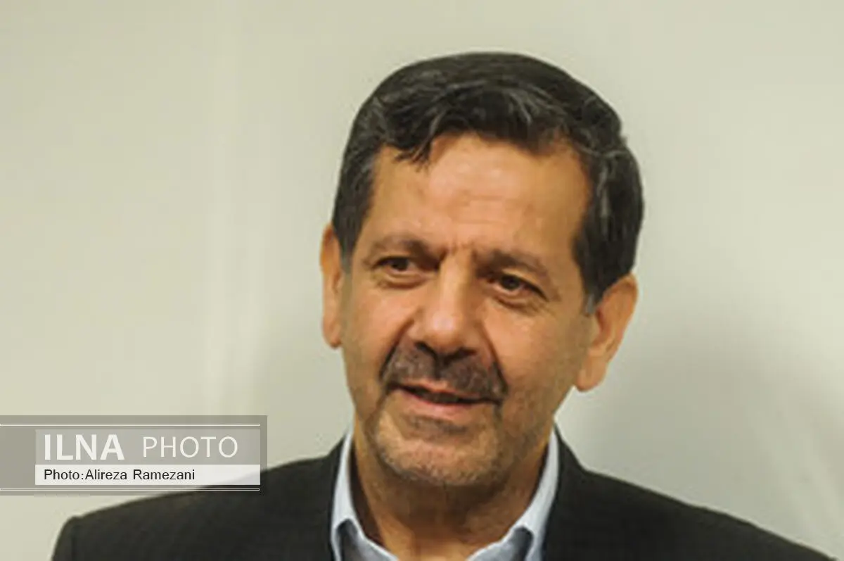 تدوین برنامه ششم و اجرای اقتصاد مقاومتی از موضوع‌های مهم  کشور است