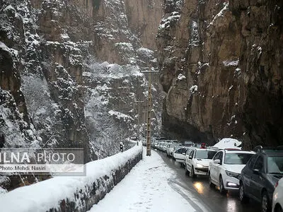 معابر لغزنده است رانندگان با سرعت مطمئنه و توجه به جلو برانند