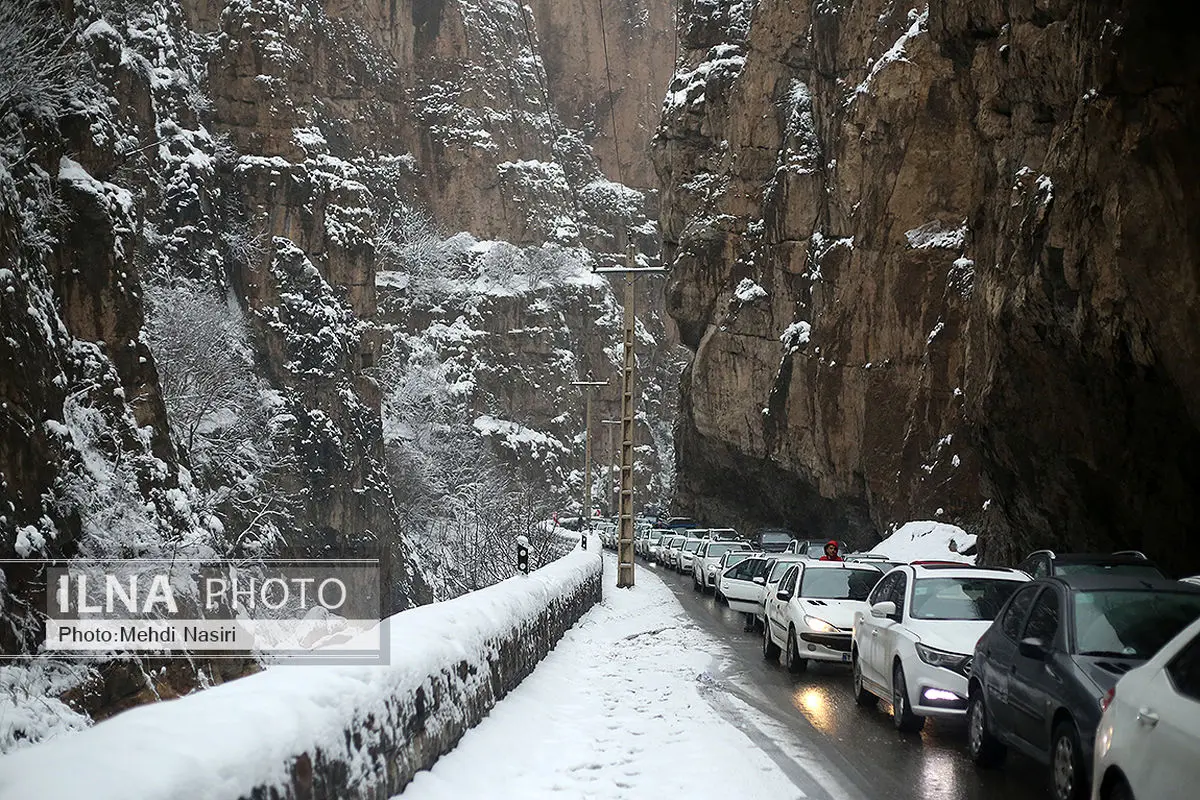 معابر لغزنده است رانندگان با سرعت مطمئنه و توجه به جلو برانند