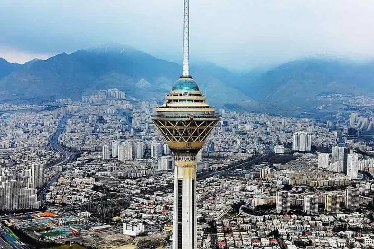 ضرورت واگذاری امور گردشگری برج میلاد به بخش خصوصی