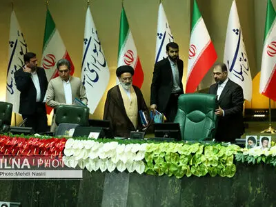 مجلس الشوری الاسلامی یبدأ دورته الجدیدة