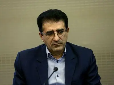 قادر آشنا دبیر هفتمین دوره جایزه پژوهش سال سینمای ایران شد