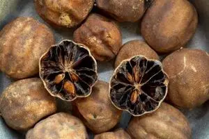 روشی ساده و آسان برای تهیه لیمو عمانی