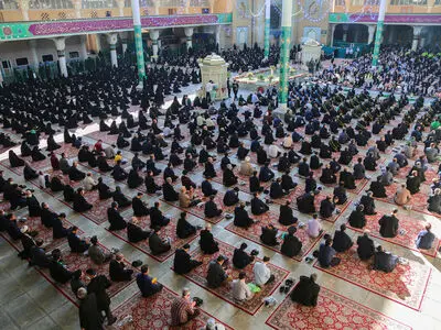 جشن‌های ملی و بین‌المللی دهه کرامت در قم آغاز شد