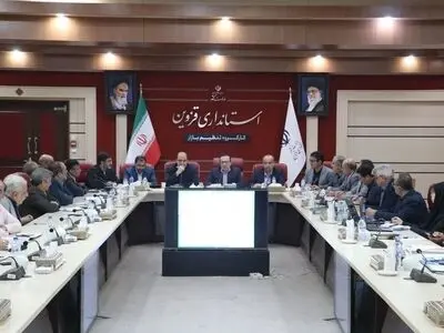 تاکید بر تامین کالاهای اساسی و نظارت دقیق بر بازار در قزوین