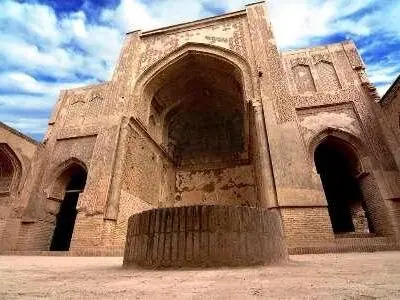 آغاز مرمت مسجد کبیرالتوبه در شهرستان تفت