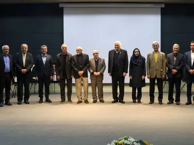 بزرگداشت فرید مُر استاد برجسته زمین‌شناسی ایران در شیراز برگزار شد