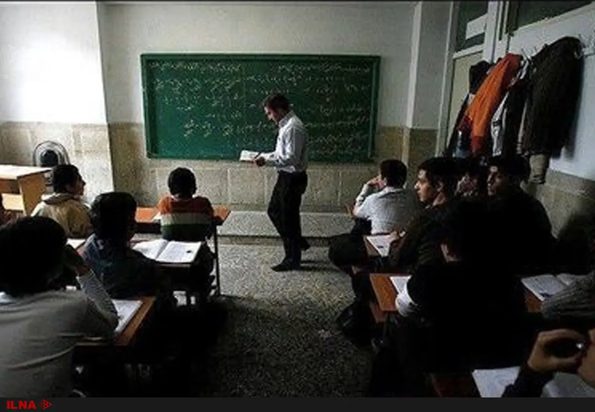 شاخص‌های جدید برای افزایش حقوق معلمان از"کار پژوهشی" تا "تدریس موقت" در سال ۹۷/اجرای فاز دوم رتبه‌بندی برای"کادر آموزشی"