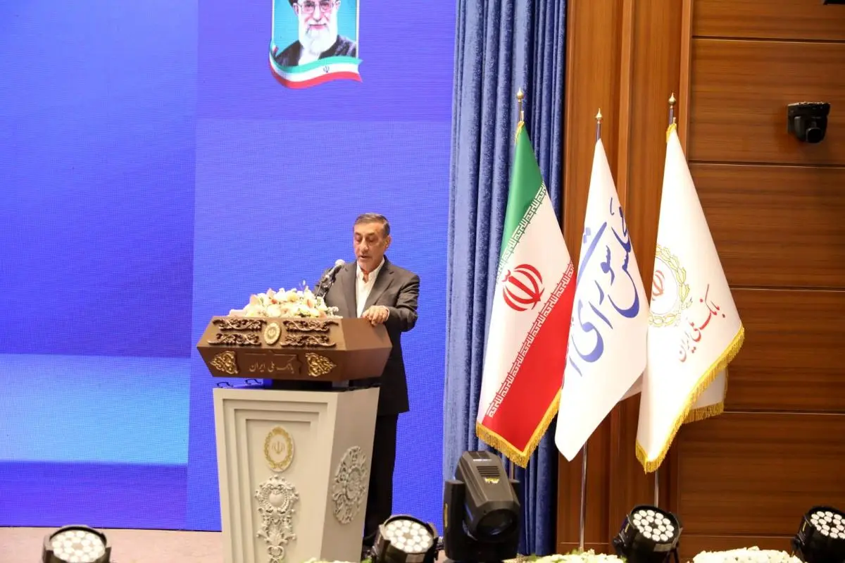 تمرکز اعتبارات بانکی از کلانشهرها به سمت مناطق دارای مزیت آبی جابجا شود