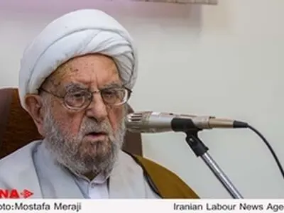 باید جلوی افراطی‌گری را در کشور گرفت