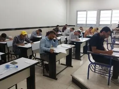 آزمون استخدامی معلولان در فارس برگزار شد