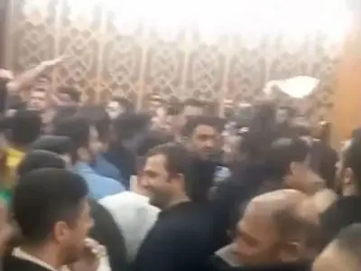 تجمع نانوایان اهواز مقابل استانداری خوزستان