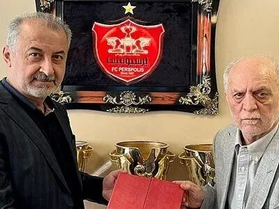 خوردبین: غیبت مهاجمان پرسپولیس کار را سخت کرد