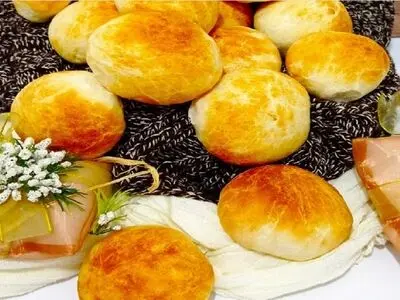 طرز تهیه مینی نان همبرگر بدون تخم مرغ به روش بازاری