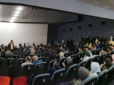 در ۶ ماهه نخست سال چند نفر به سینما رفتند؟