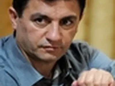 برای پیراهن استقلال و هوادارانش بجنگید