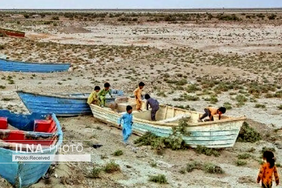 به جای رفع وابستگی سیستان به آب رودخانه، زاهدان را هم به هیرمند وابسته کردیم/ طرحی که برای رفع وابستگی به هامون دادم،هیچ مسئولی ارائه نکرد