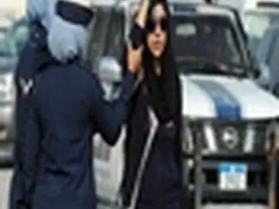 فعال بحرینی به اتهام پاره کردن عکس پادشاه به ۳ زندان محکوم شد