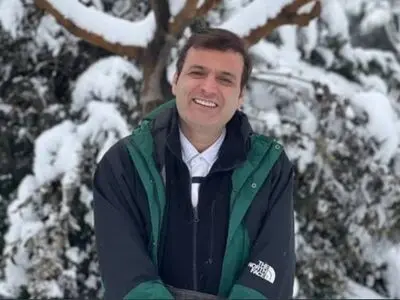 با درخواست تمدید مرخصی عبدالله مومنی موافقت نشد