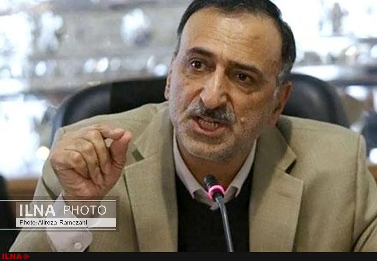 معلمانی را باید تربیت کنیم که در اجرای اهداف سند تحول توانمند باشند