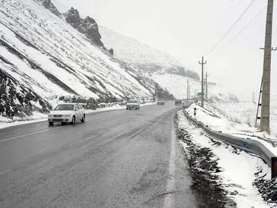 ارتفاعات سفیدپوش استان زنجان با بارش نخستین برف پاییزی