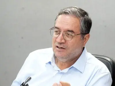 استاندار: واردات داروهای بیماران خاص از مرزهای آذربایجان غربی آزاد شد