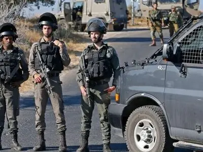 بازداشت ۱۵ فلسطینی در کرانه باختری توسط نظامیان صهیونیست