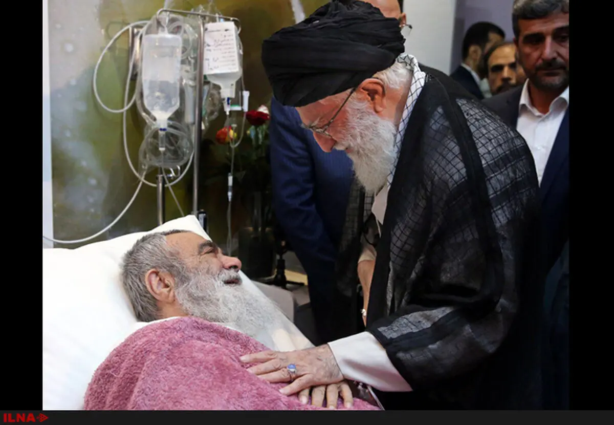 عیادت رهبر انقلاب از آیت‌الله مظاهری