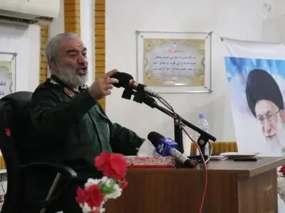 هرگاه جمهوری اسلامی در عرصه‌های مختلف با مشکل مواجه شده سپاه پای کار آمده و در رفع بحران کمک کرده است