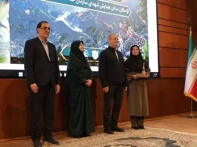 مدیرکل حفاظت محیط زیست فارس، مدیرکل نمونه کشوری شد