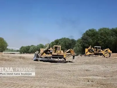 آماده سازی زاینده رود برای بازگشایی 