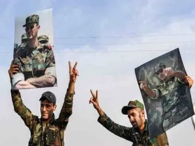 الجیش السوری ینتشر فی ریفی الرقة والحسکة لأول مرة منذ حوالی ست سنوات وتواصل المواجهات بریف تل أبیض مع قوات سوریة الدیمقراطیة