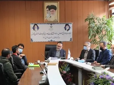دیدار مردمی رئیس سازمان صنعت، معدن و تجارت البرز/ بررسی مشکلات و مسائل ۸ واحد صنعتی و صنفی و صدور دستورات لازم