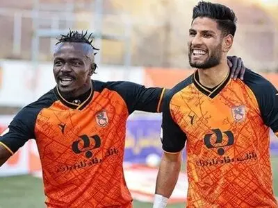 گل اول مس رفنسجان به پرسپولیس توسط علیاری (ویدیو)