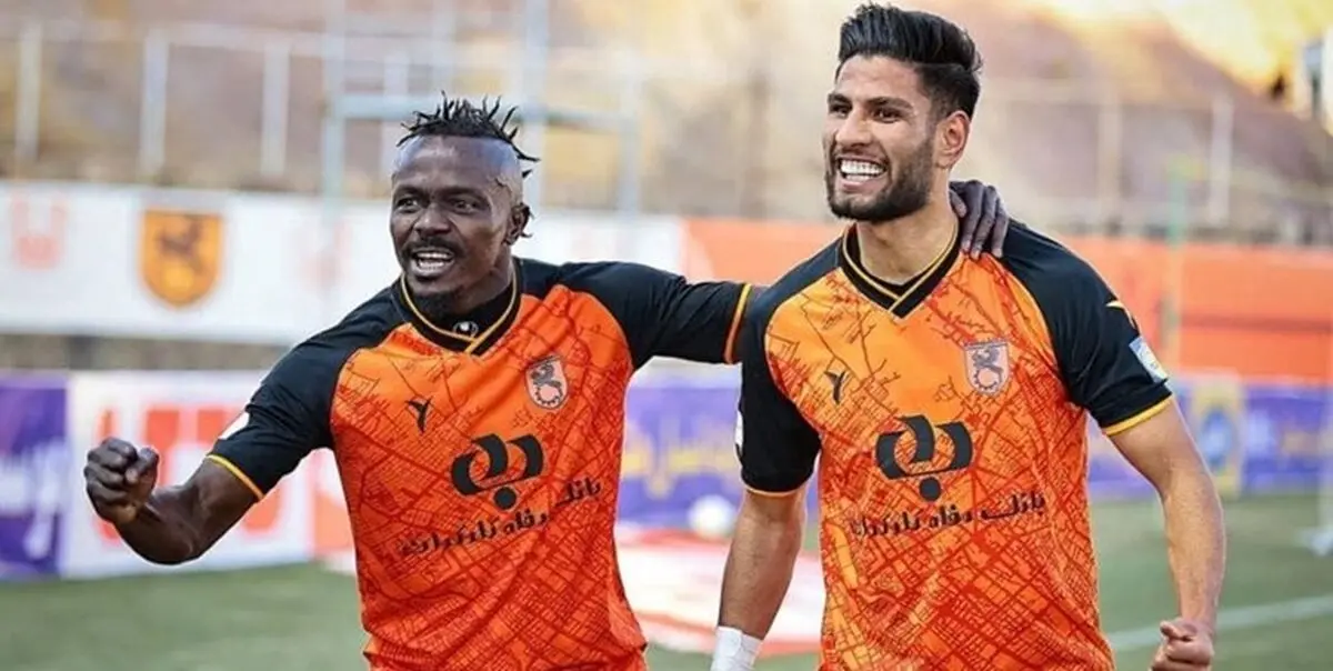 گل اول مس رفنسجان به پرسپولیس توسط علیاری (ویدیو)