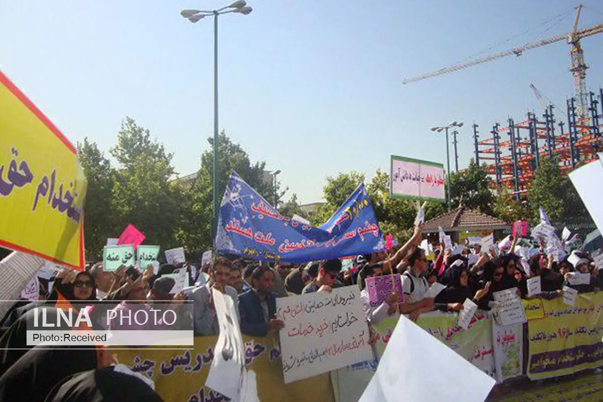 بی‌حقوقی کارگران از طریق «شرکت‌های کاغذی»/ پیمانکاران کارگران را هیچ می‌انگارند