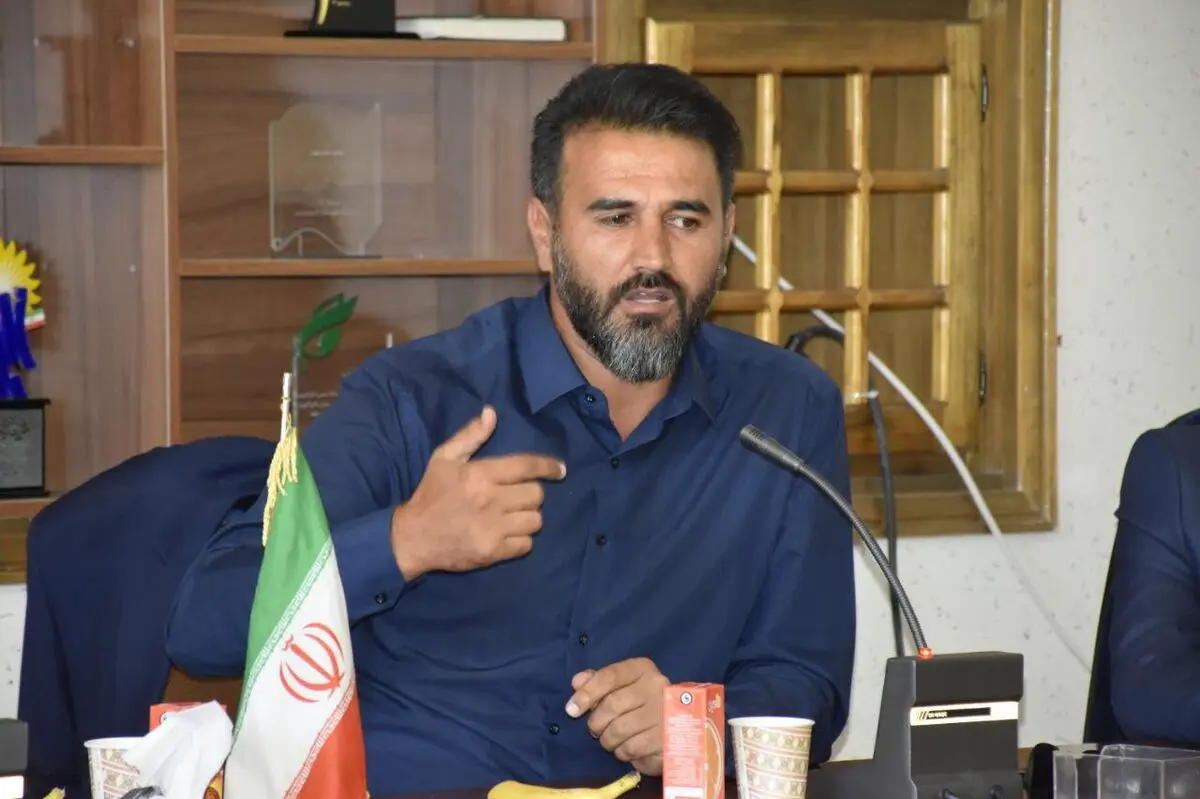 هر لحظه احتمال سقوط تیم با رای فیفا وجود دارد/سال گذشته مهمان ناخوانده بودیم/ هیچگونه گرایش سیاسی نداریم