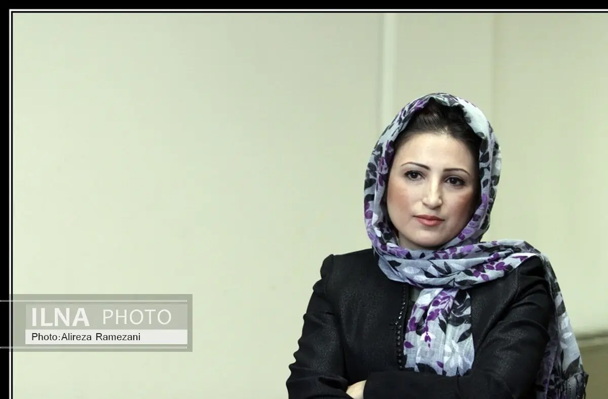 «کمی مایل به سرخ» مجوز می‌گیرد