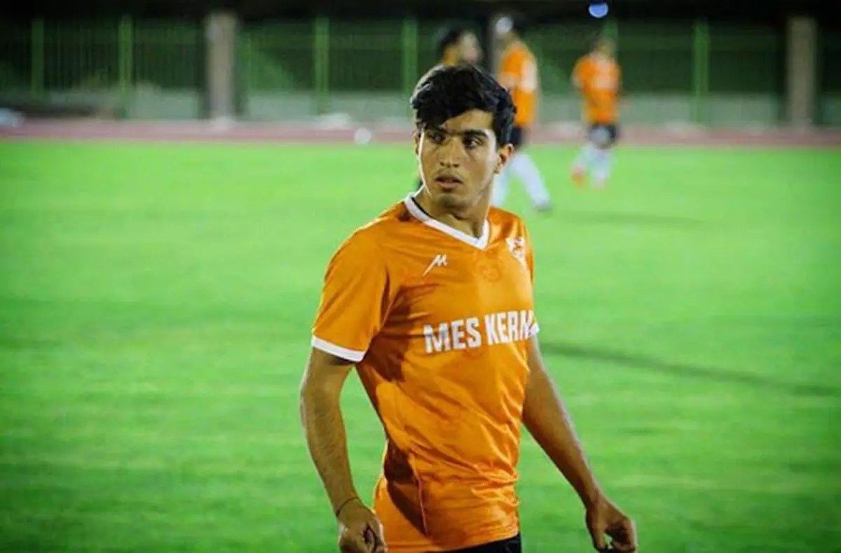 نامه پرسپولیس برای مدافع مدنظر سرخ‌ها به باشگاه مس