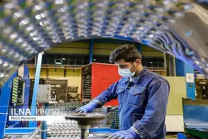 حمایت از تولید داخلی افزایش اشتغال و درآمدزایی به همراه دارد