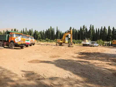 باغ جنت در محاصره سازه‌ها/ اعتراض شهروندان شیرازی به واگذاری باغ