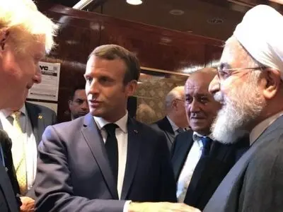 لقاء ثلاثی غیر مرتقب بین روحانی وجونسون وماکرون