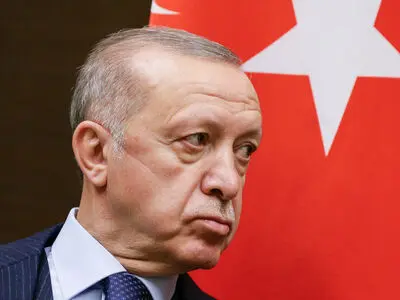 در قاموس من واژه عقب‌نشینی وجود ندارد